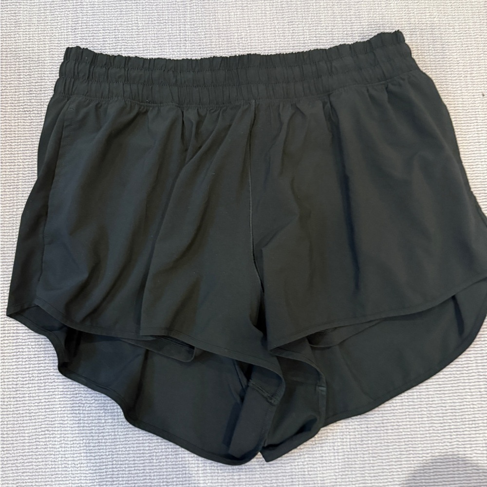 Offline by Aerie 2” Hot Stuff Shorts